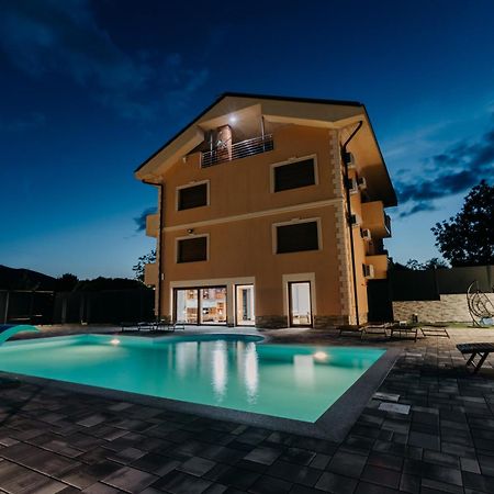 Villa Lamija Bihać Buitenkant foto