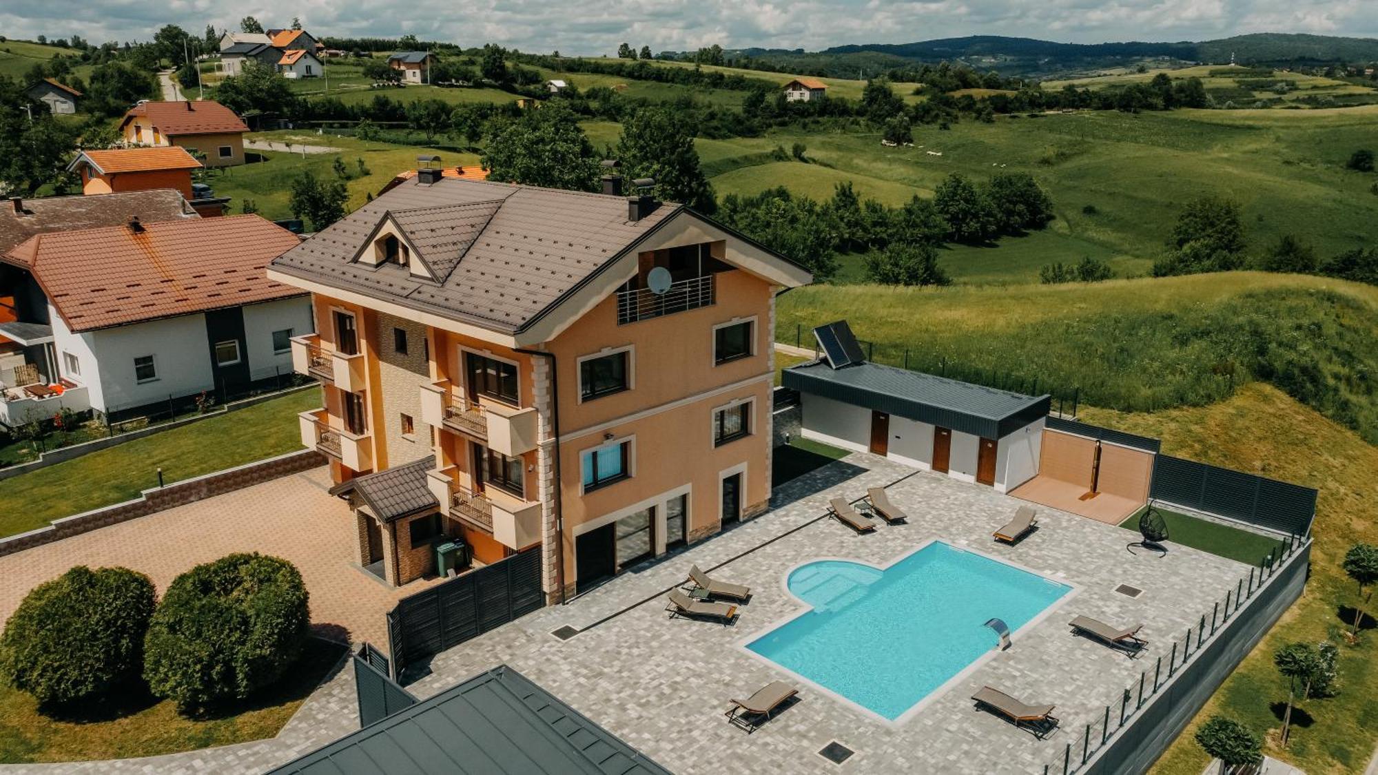 Villa Lamija Bihać Buitenkant foto