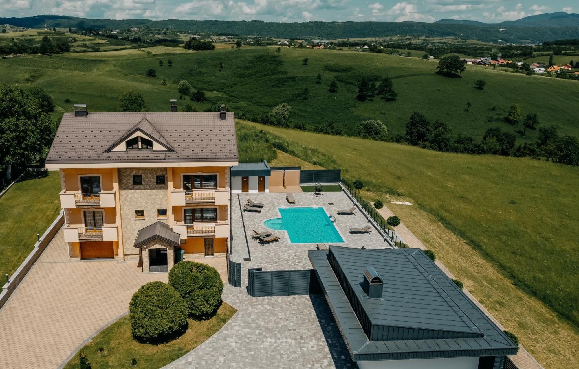 Villa Lamija Bihać Buitenkant foto